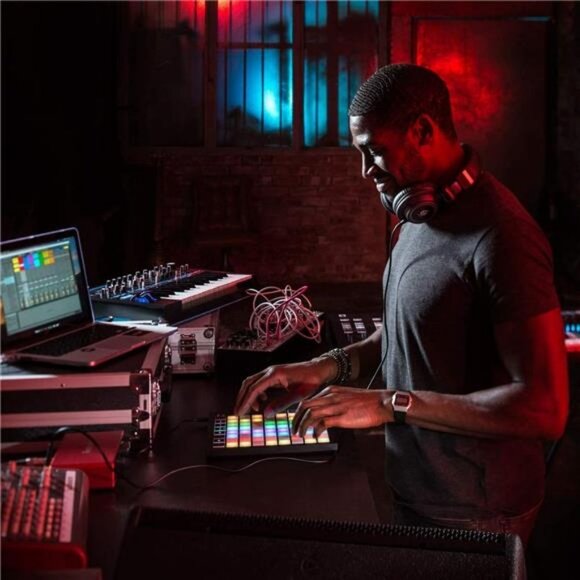 Novation Launchpad X Grid Controller for Ableton Live - Picture 4 of 6